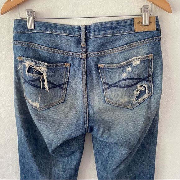 Abercrombie and Fitch Distressed Jeans Sz 25 - Picture 3 of 4